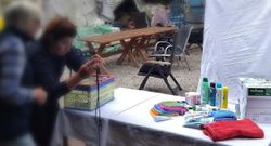 Spendensammlung für Hygieneprodukte am Kirchort Sankt Joseph für die Ukrainehilfe.