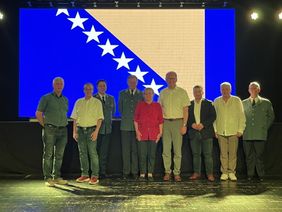 Gruppenfoto der Gäste der Jubiläumsfeier des Malteser Auslandsdienstes im Bistum Limburg.