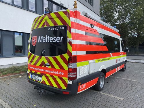 Einsatzleitwagen ELW1 des Malteser Hilfsdienstes in Neuwied (Ansicht von hinten rechts)
