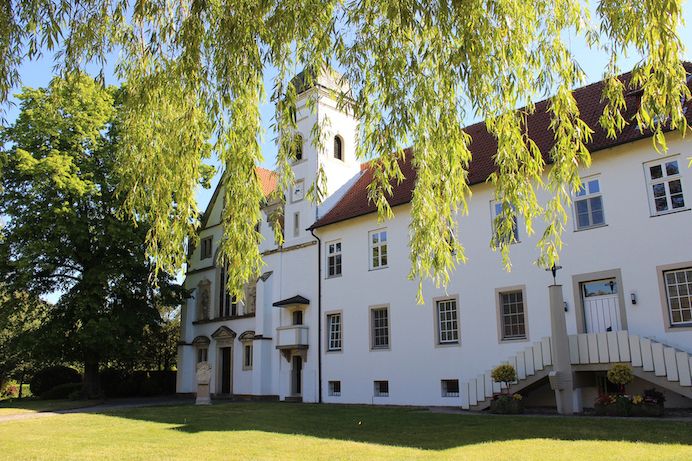 Kloster mit Kirche in Vinnenberg Außenansicht