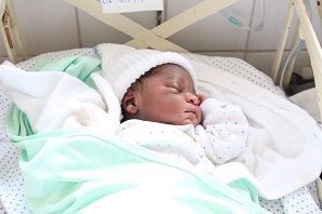 Für einen gesunden Start ins Leben in Uganda