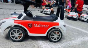 Die Malteser Bobbycars begeisterten vor allem die kleinen Gäste des Stadtfests