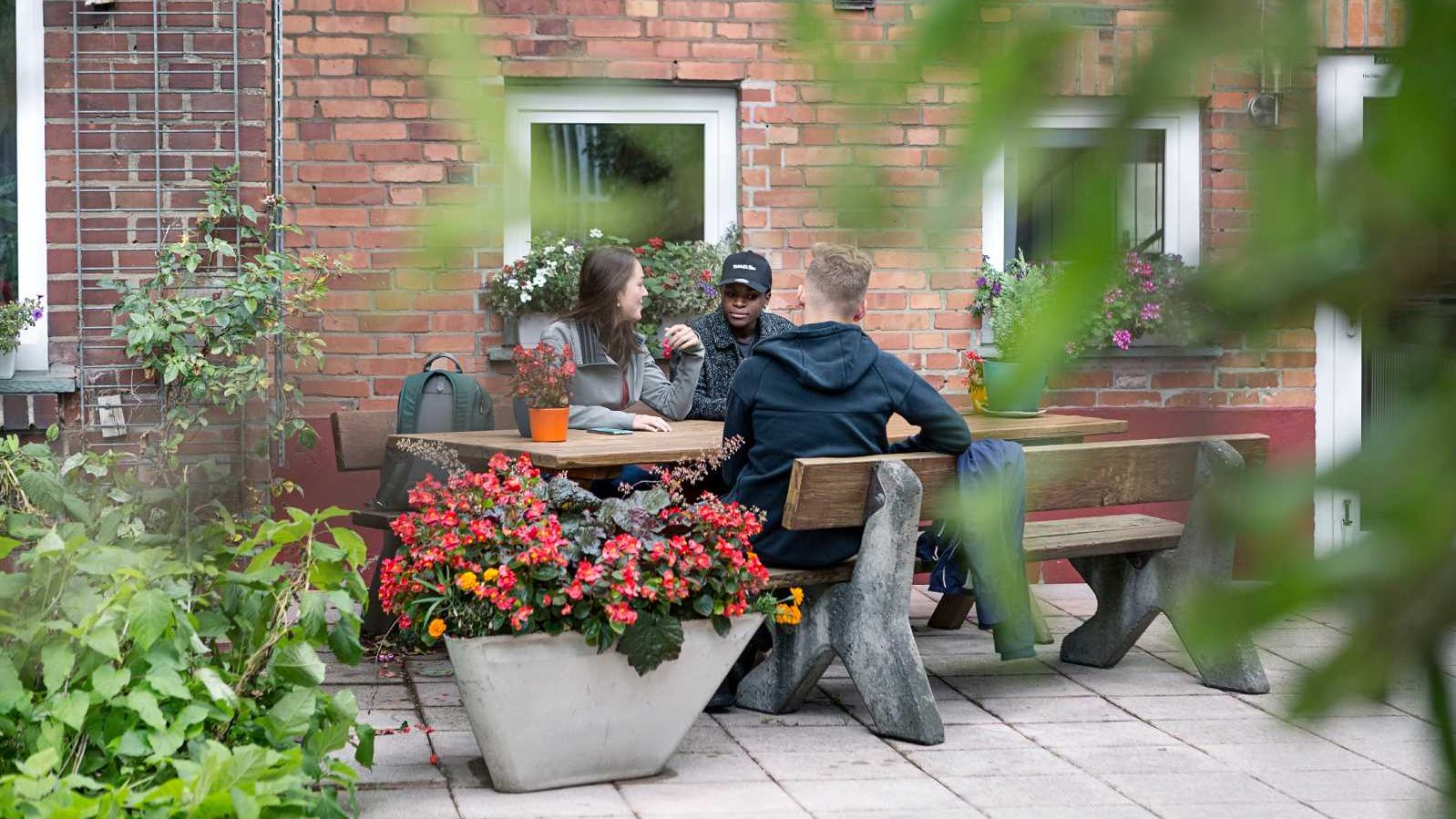 Arbeiten in einer Lehr- und Trainingseinrichtung