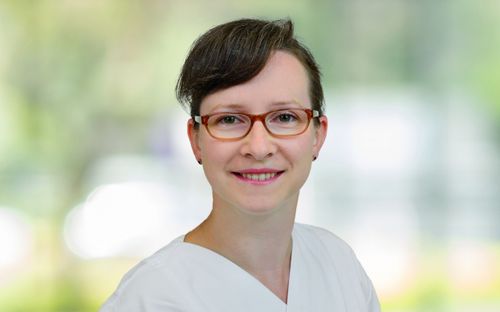 Porträt von Dr. med. Josephin Vetter