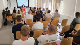 Malteser-Ausbildung beginnt für Notfallsanitäter