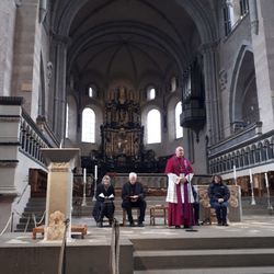 Ein Foto aus dem Gottesdienst im Trierer Dom