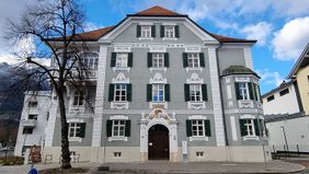 Das Gebäude des Leifheit ServiceZentrums.