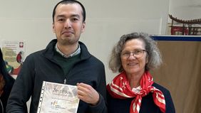 Bakhodir Karshiboev, neuer Leiter Malteser Kulturdolmetscherdienst steht neben seiner Vorgängerin Ursula Steiner.