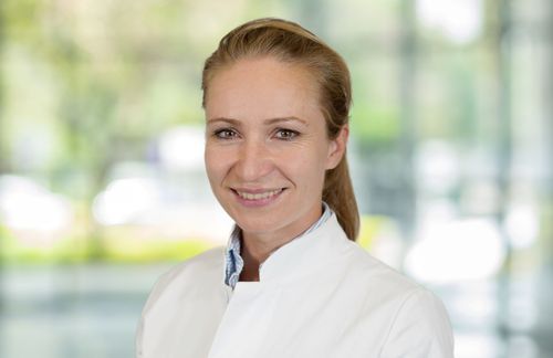 Porträt von PD Dr. med. Milena Pachowsky, MHBA