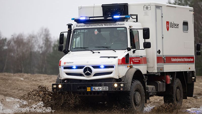 KatS Unimog für die Geländerettung in Niedersachen 