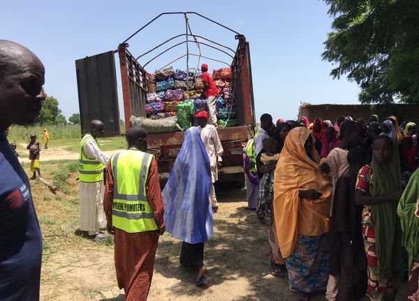 Verteilung von Hygieneartikeln in Borno