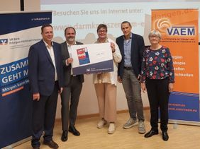 vaem-spendenuerbergabe-waldkrankenhaus-erlangen